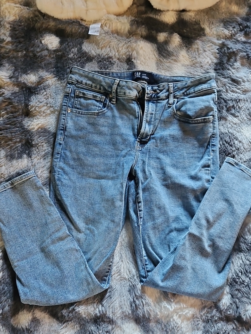 GAP Women's Light Wash Skinny Jeans